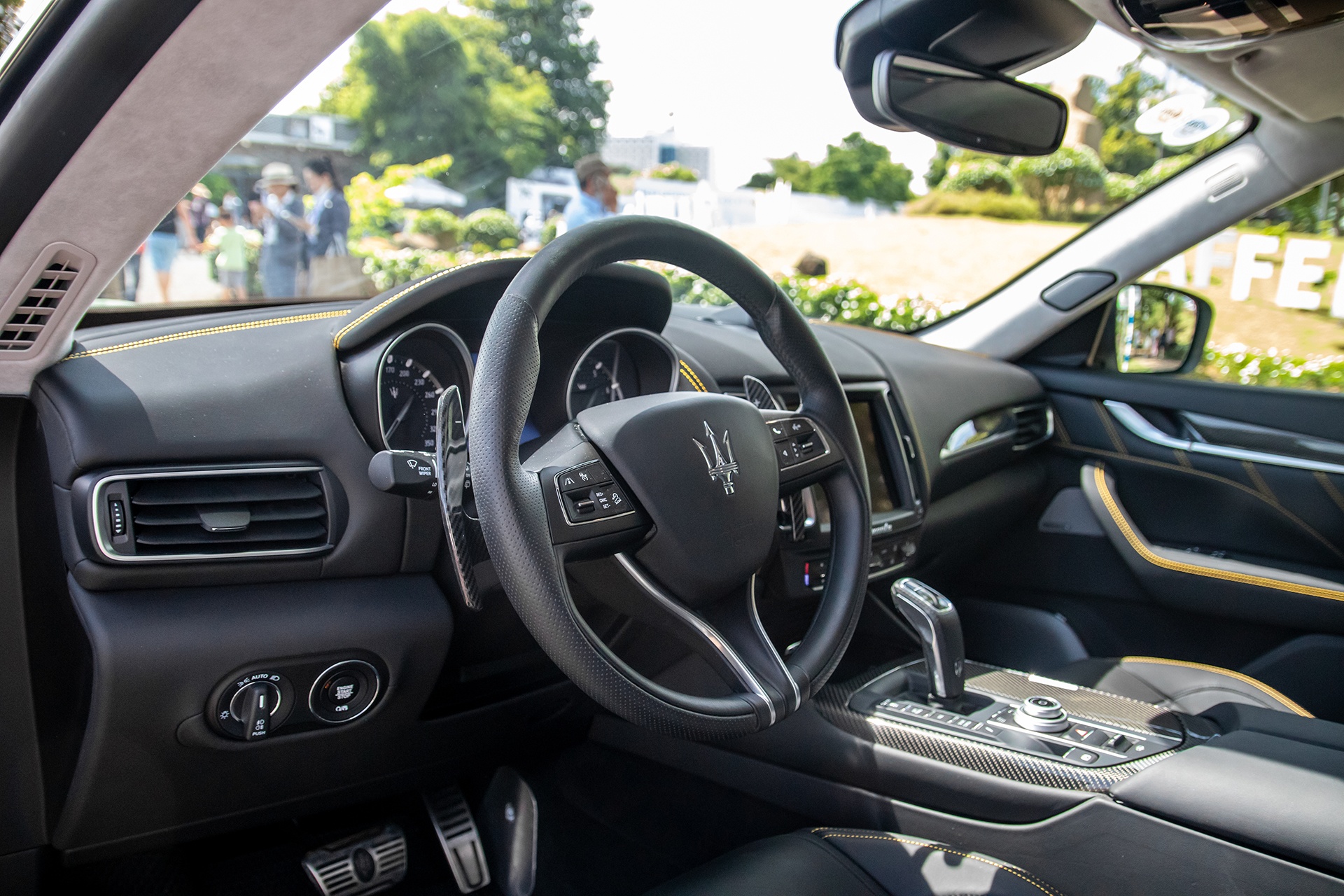 Maserati Levante Trofeo Launch Editon ảnh 8 Maserati Levante Trofeo Launch Editon anh 8