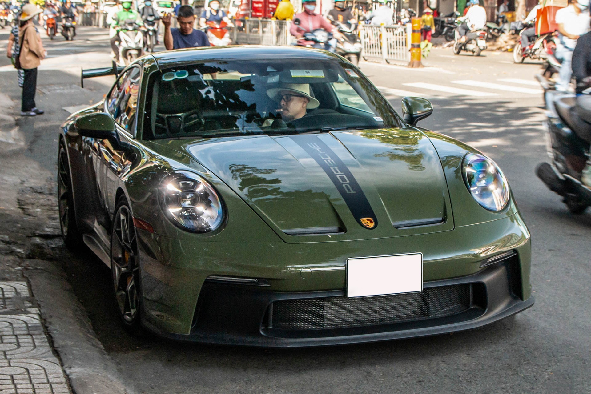 Porsche 911 GT3 2022 anh 1