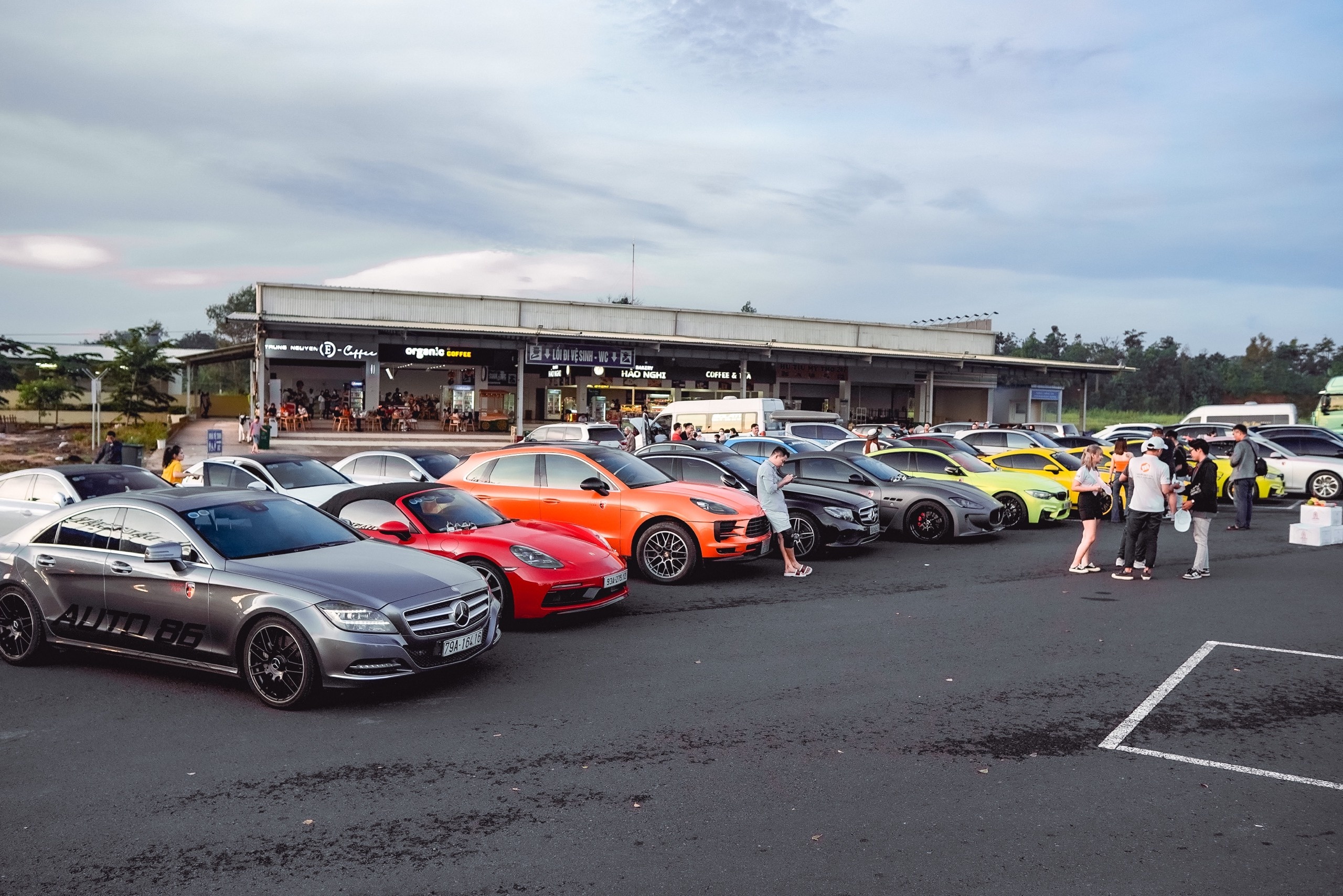 Lamborghini Aventador SV anh 5