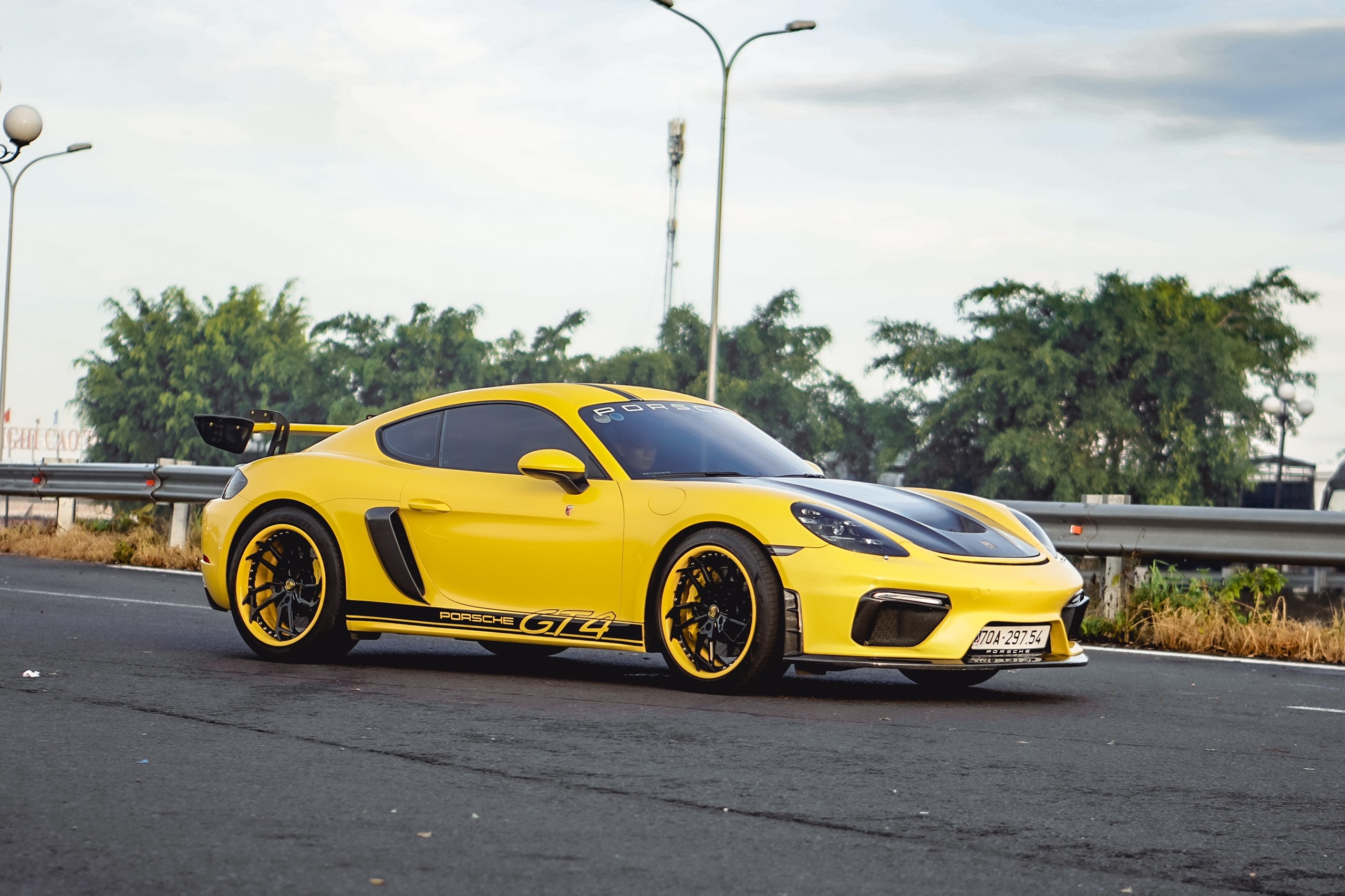 Lamborghini Aventador SV anh 7