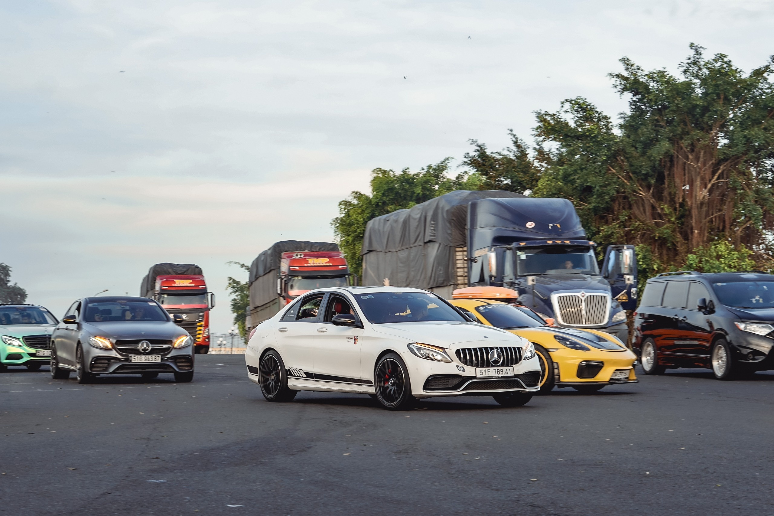 Lamborghini Aventador SV anh 12