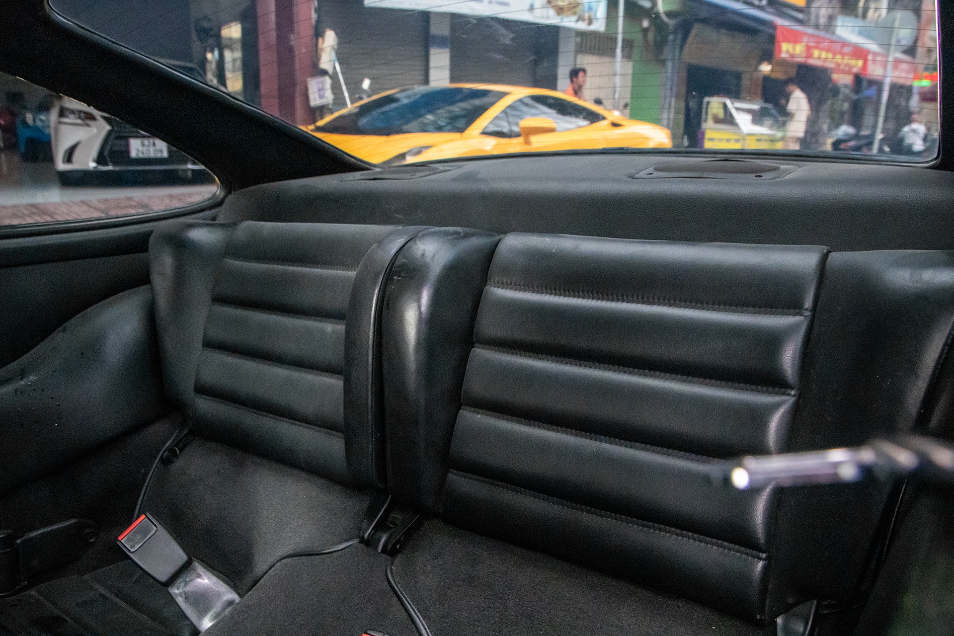 Porsche 930 Carrera anh 12