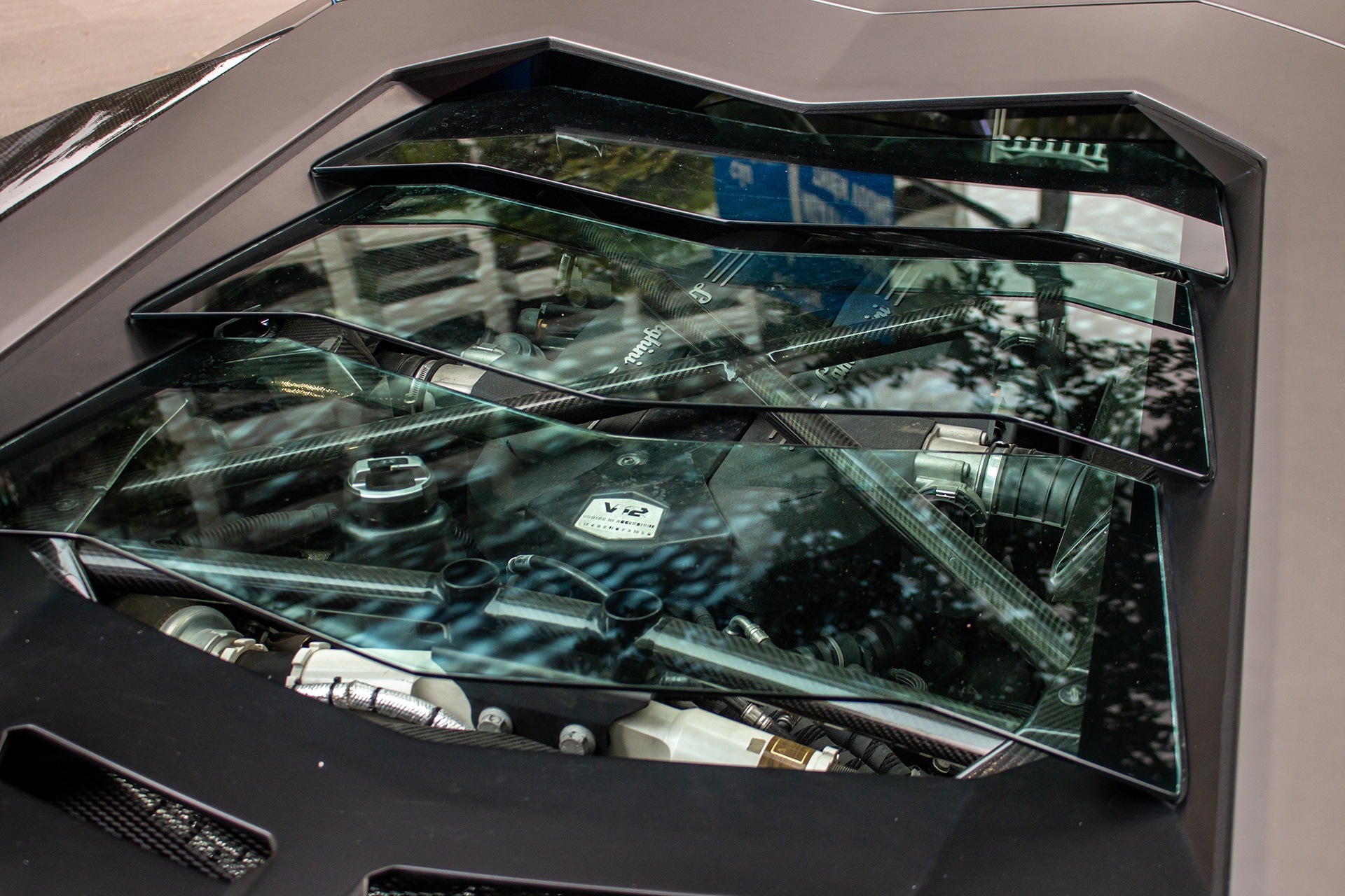 Lamborghini Aventador anh 9