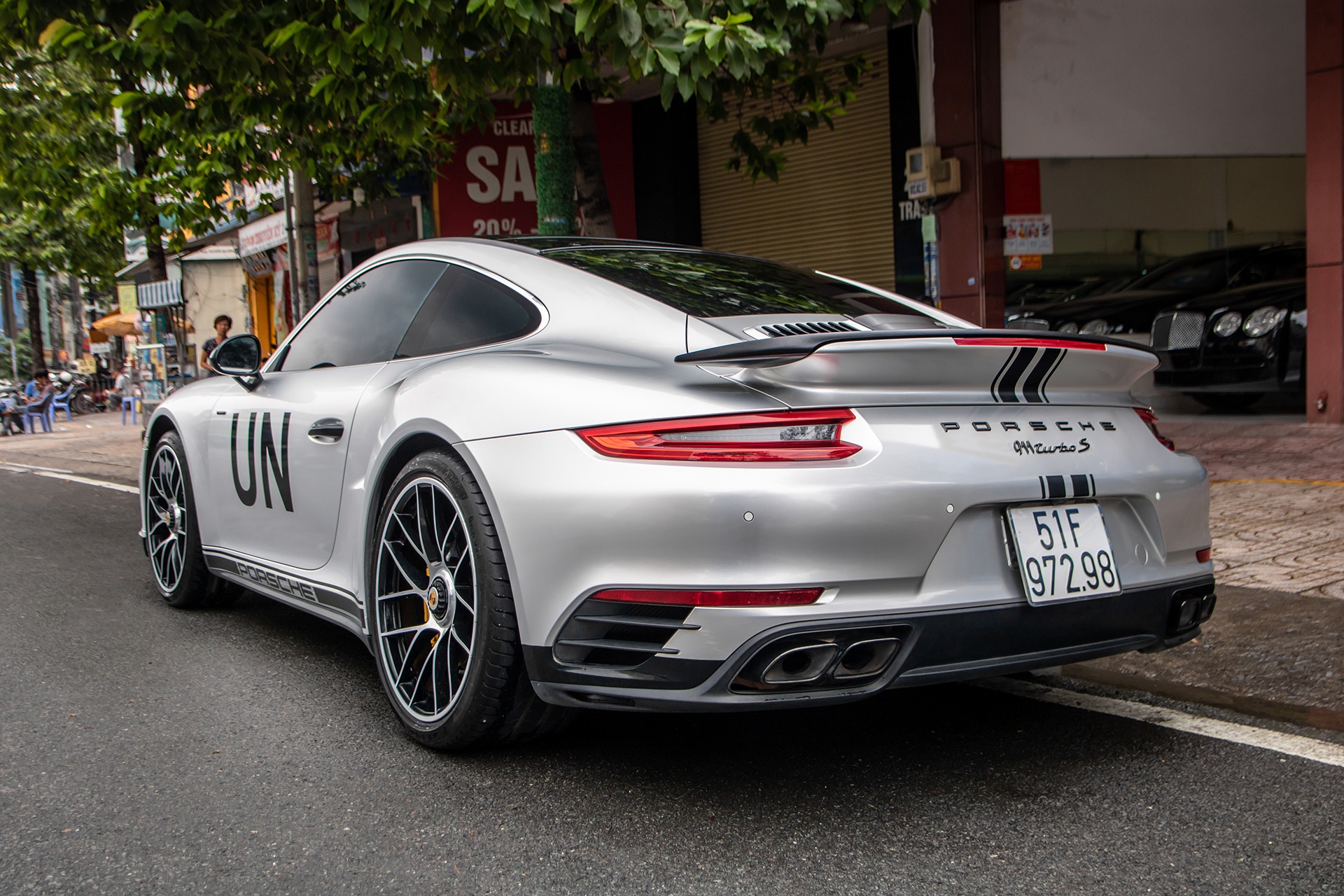 Porsche 911 Turbo S anh 6