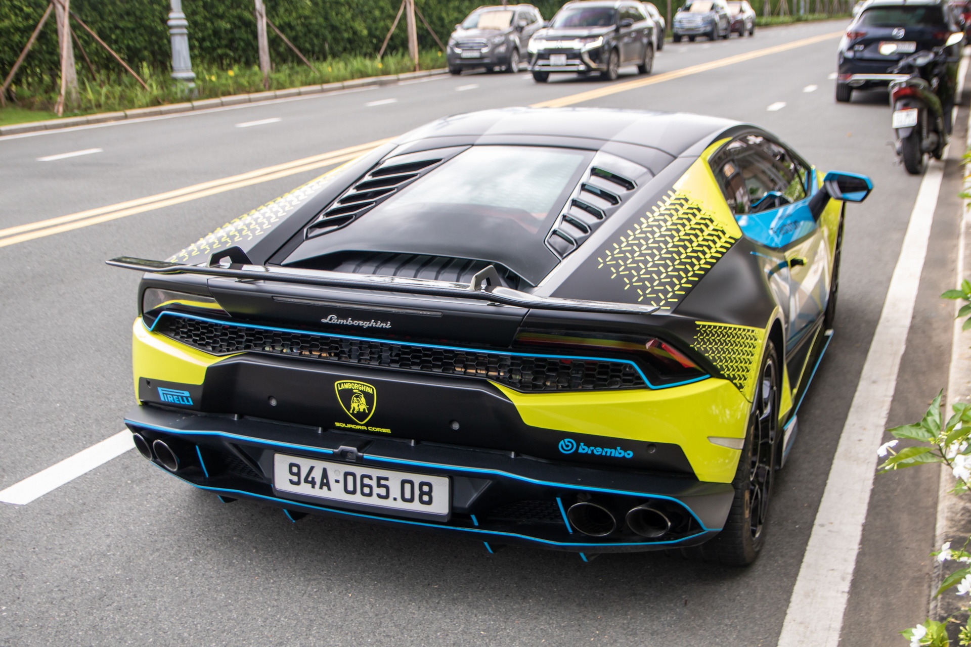 Lamborghini Huracan anh 5