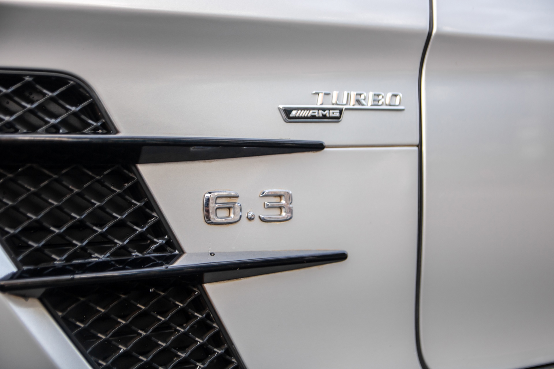 Mercedes-AMG SLS anh 10