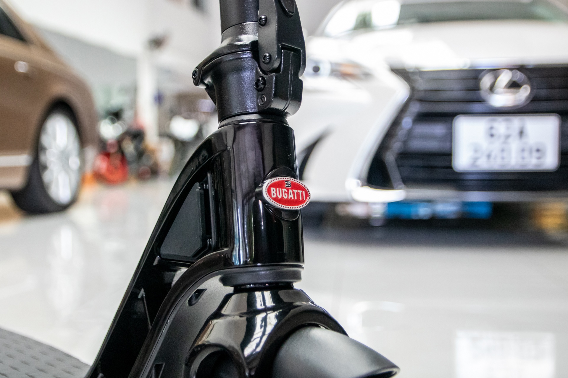 scooter Bugatti anh 2