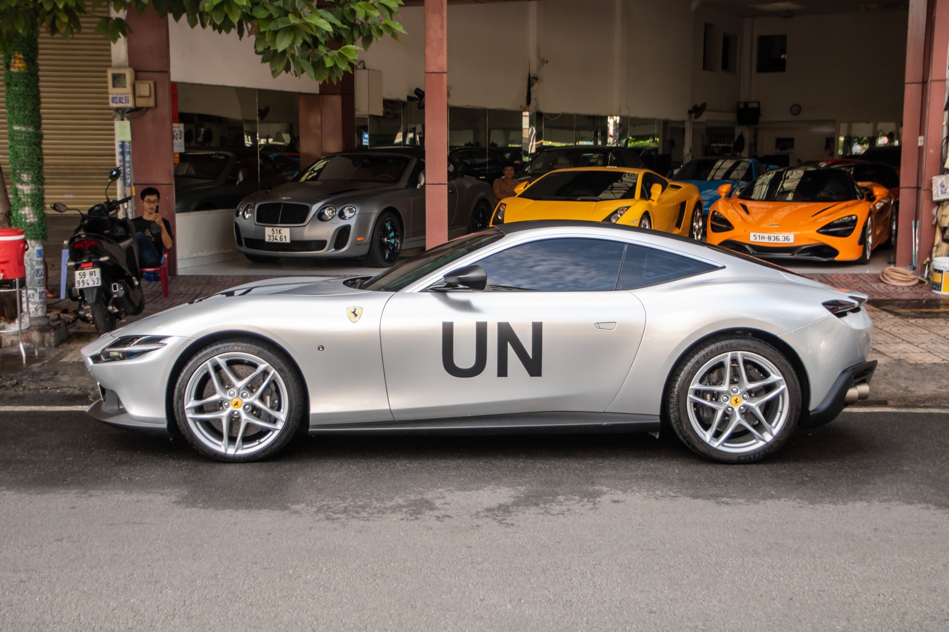 Ferrari Roma anh 5