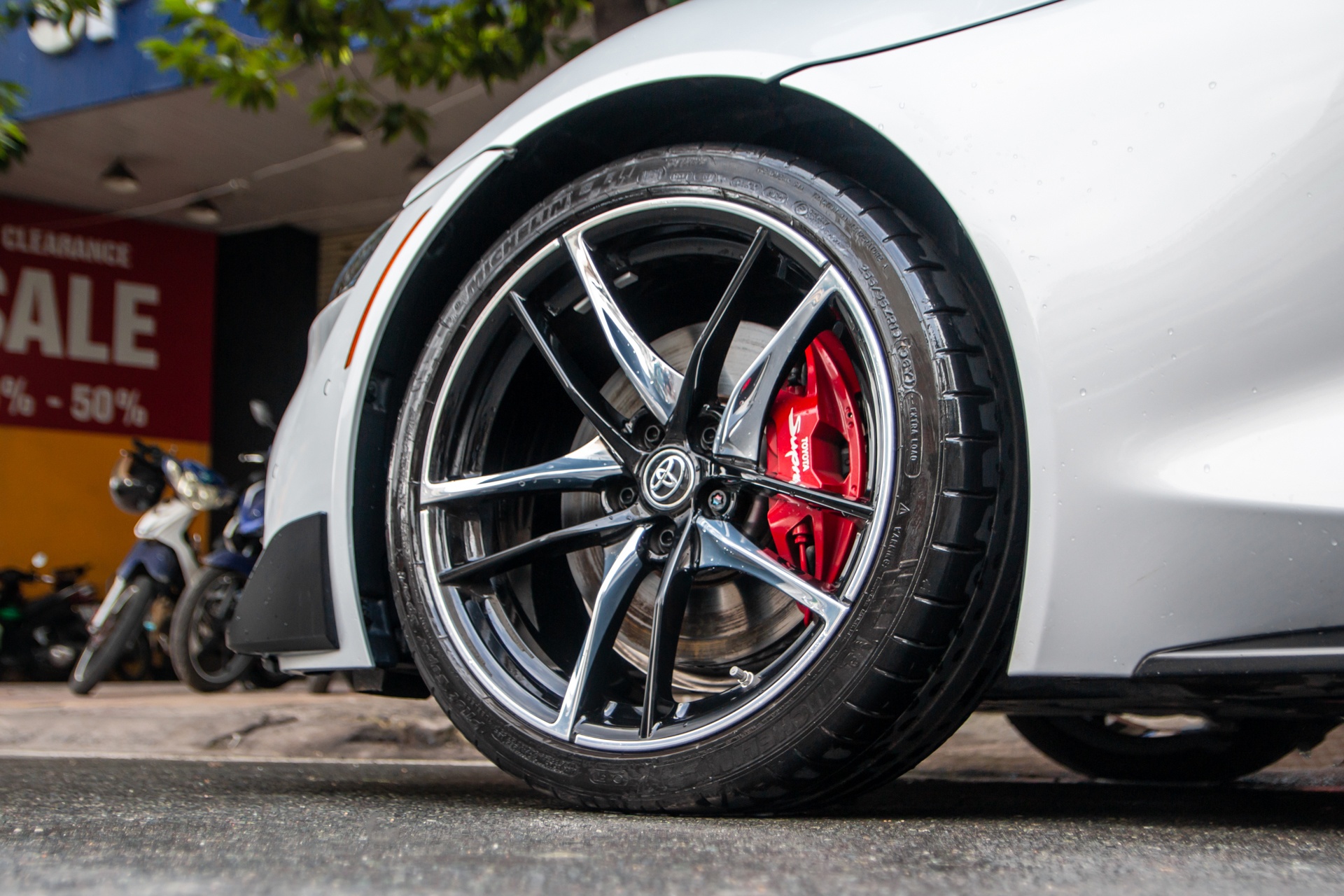 Toyota GR Supra anh 6