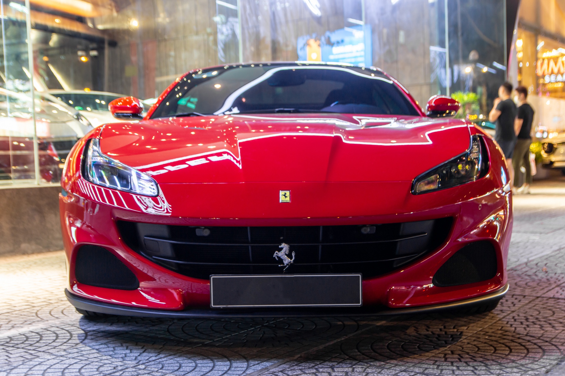 Ferrari Portofino M anh 2