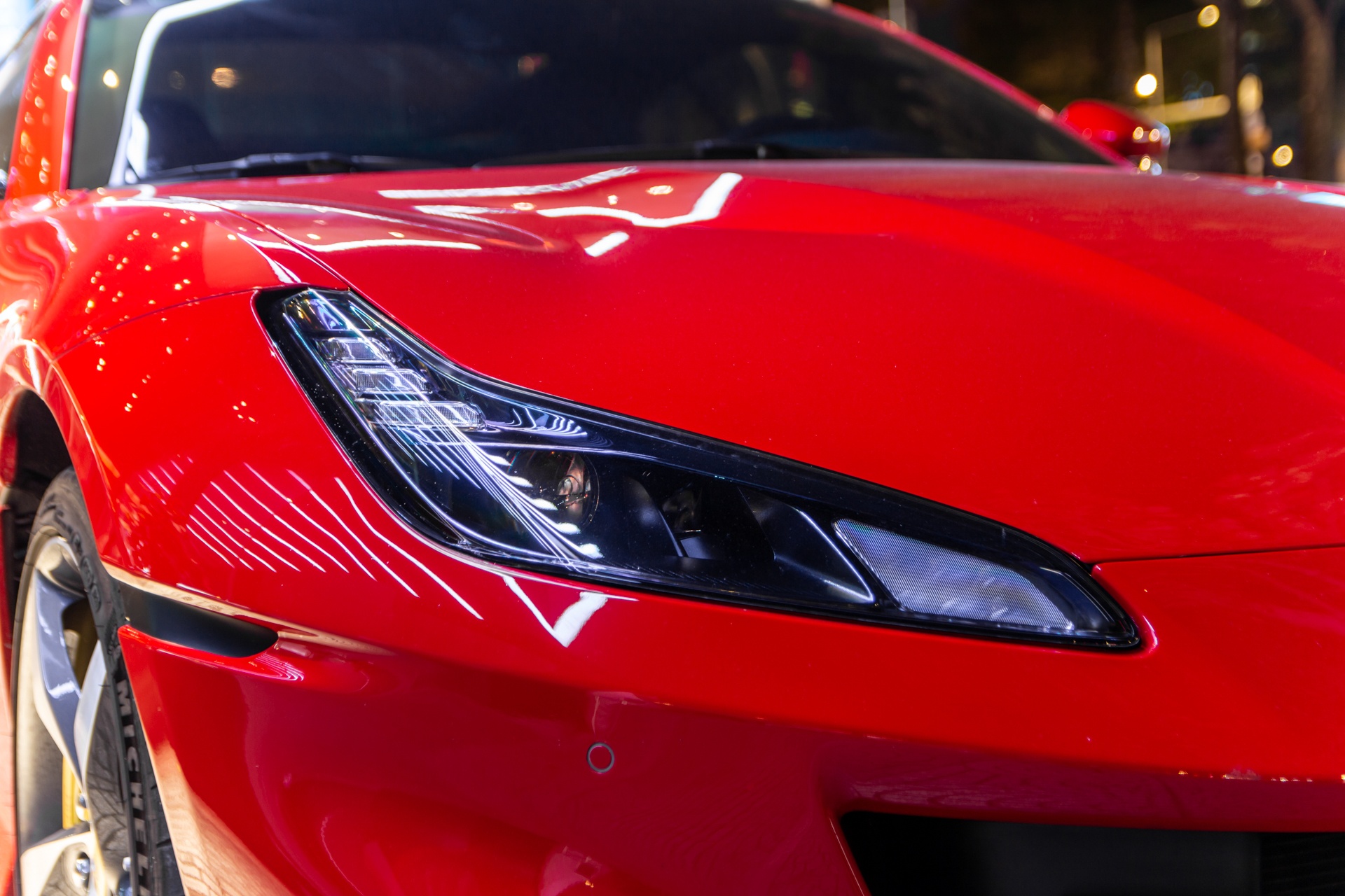 Ferrari Portofino M anh 4