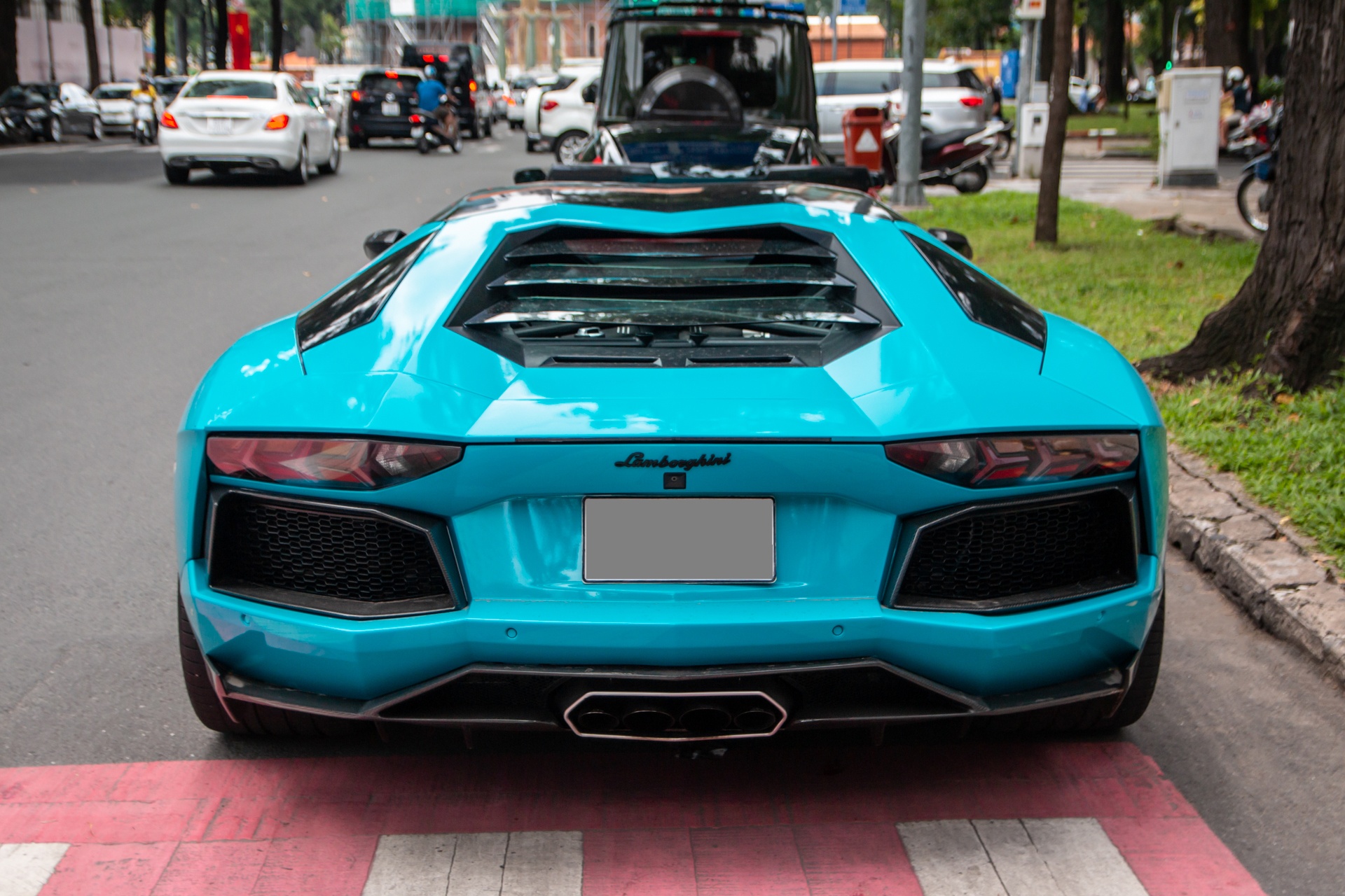 Lamborghini Aventador ảnh 10 Lamborghini Aventador anh 10