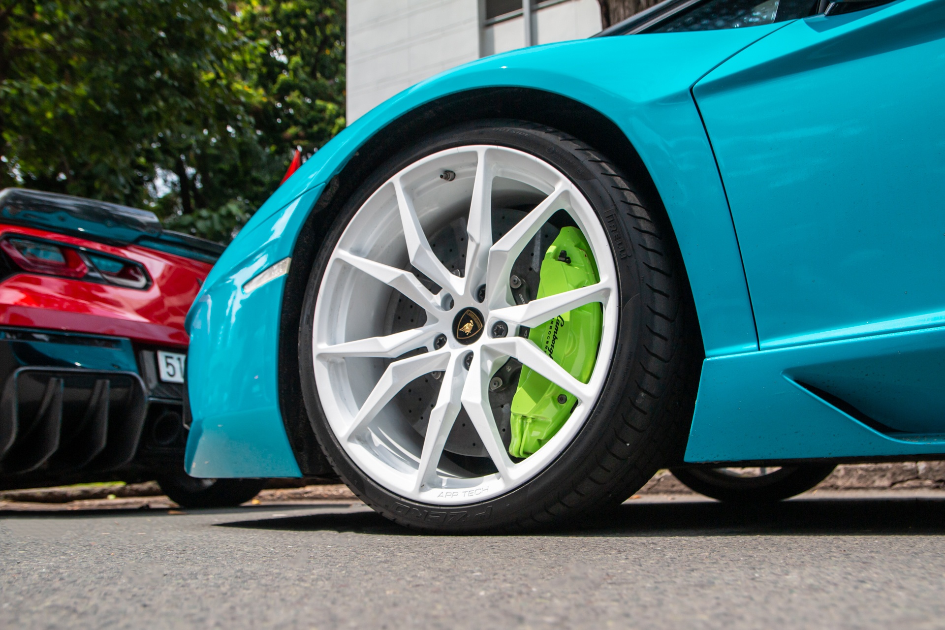 Lamborghini Aventador ảnh 5 Lamborghini Aventador anh 5