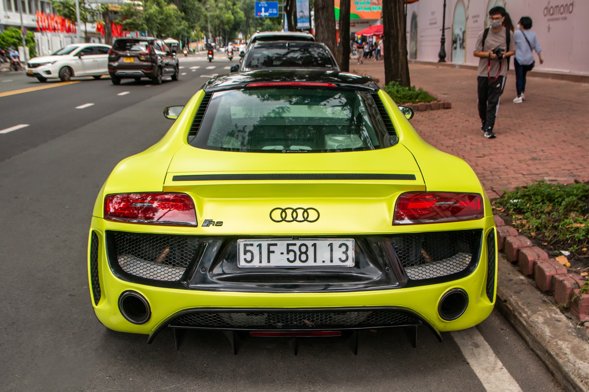 Audi R8 anh 9