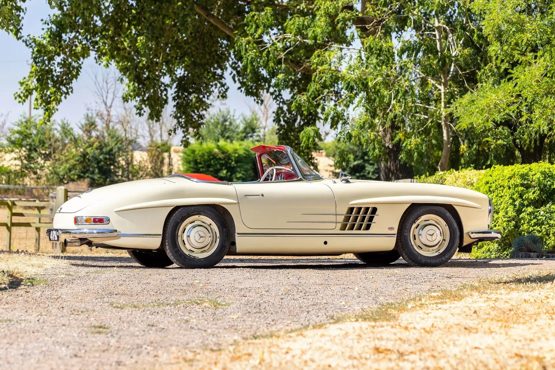 Mercedes 300SL Roadster ảnh 2 Mercedes 300SL Roadster anh 2