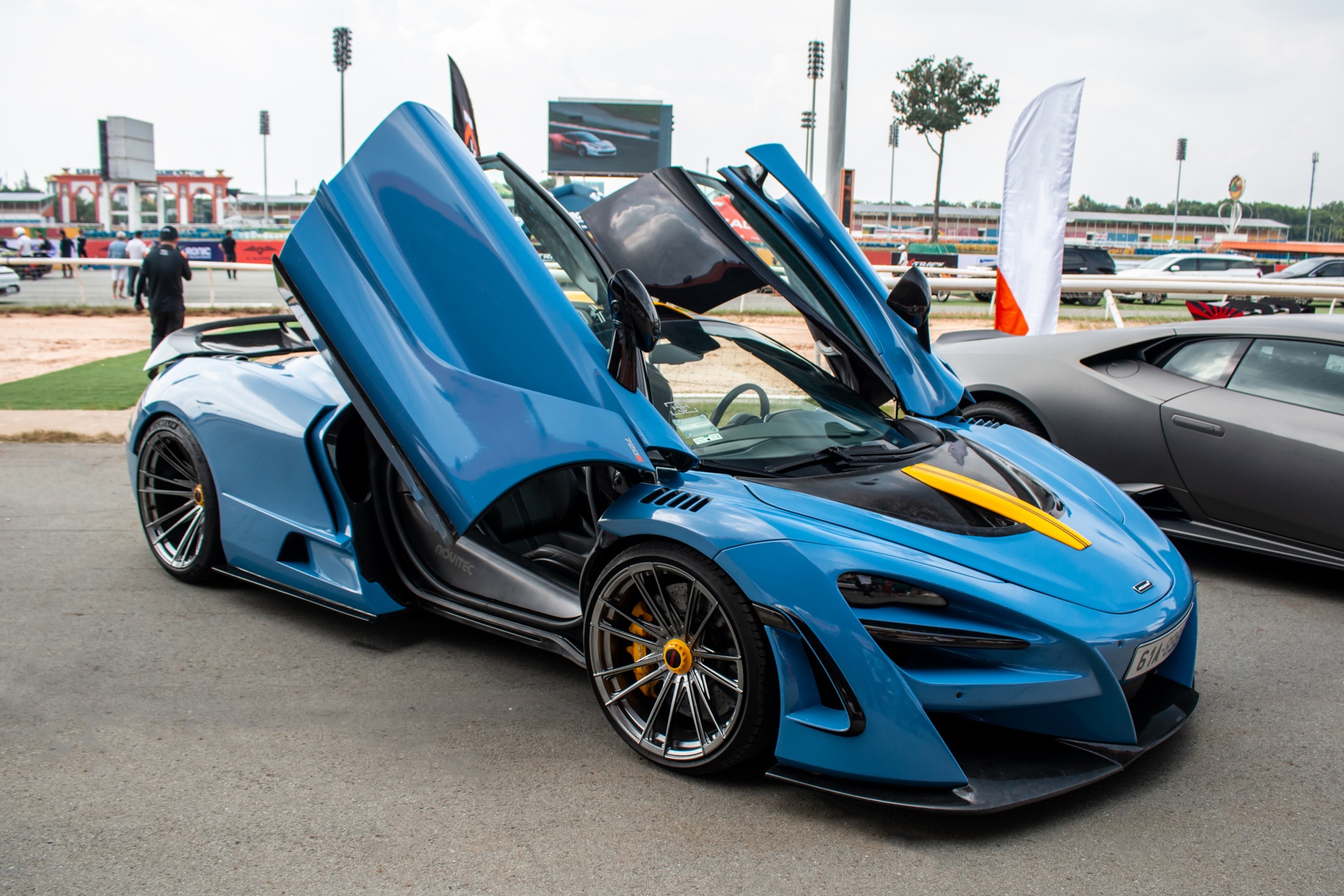 McLaren 720S do Novitec N-Largo tai xuat voi dien mao moi hinh anh