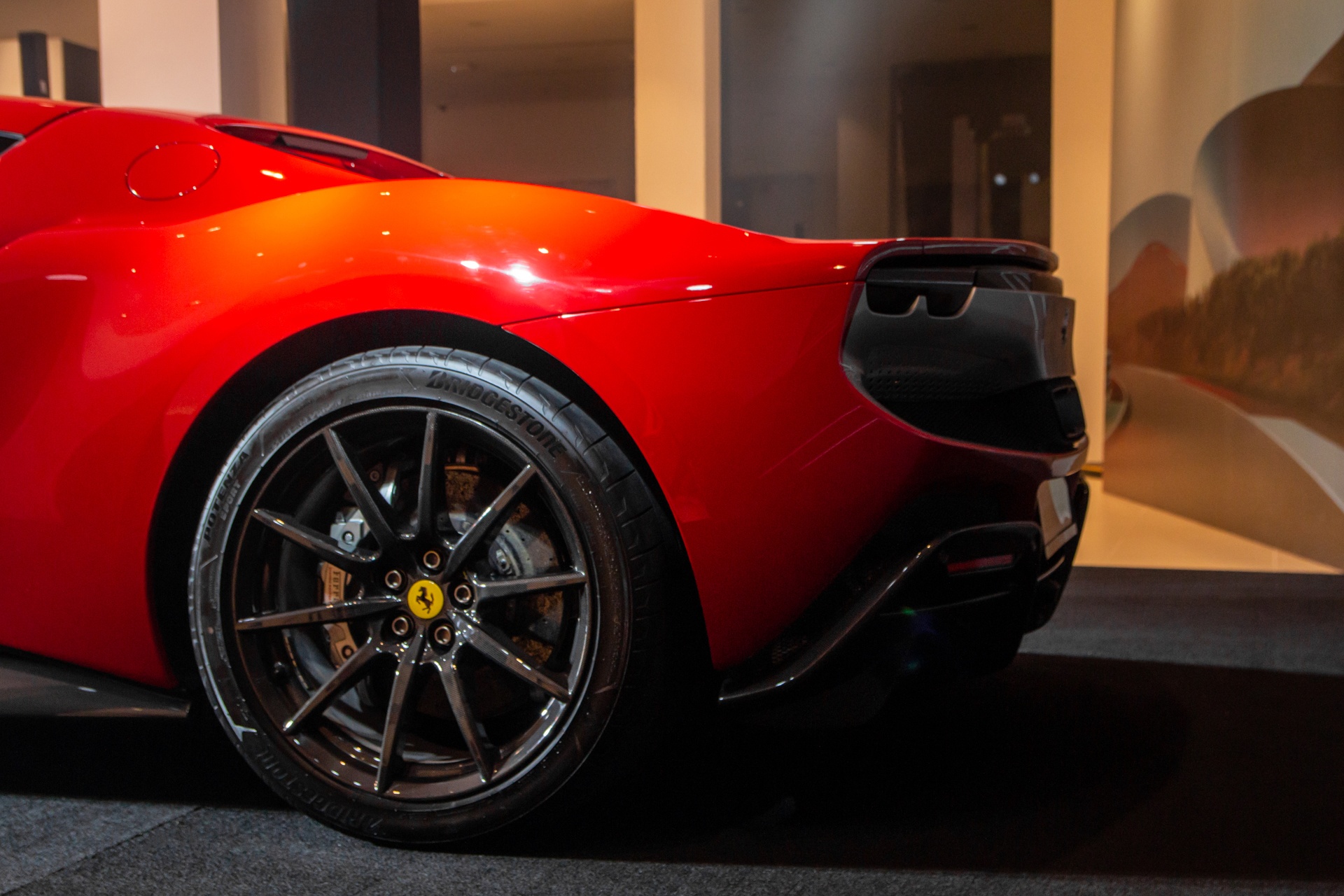 Ferrari 296 GTB anh 12