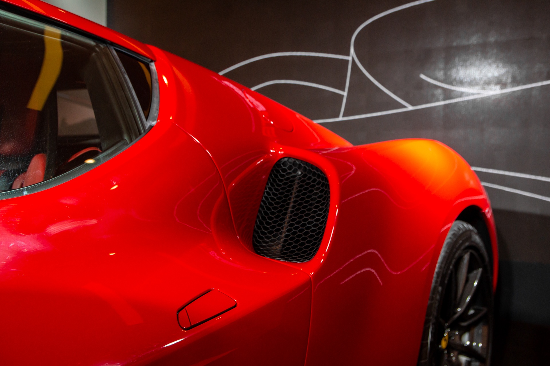 Ferrari 296 GTB anh 9