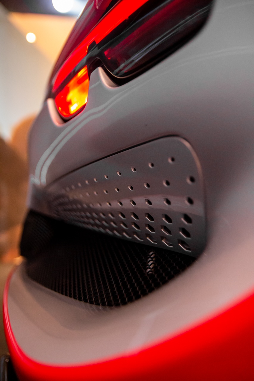 Ferrari 296 GTB anh 18