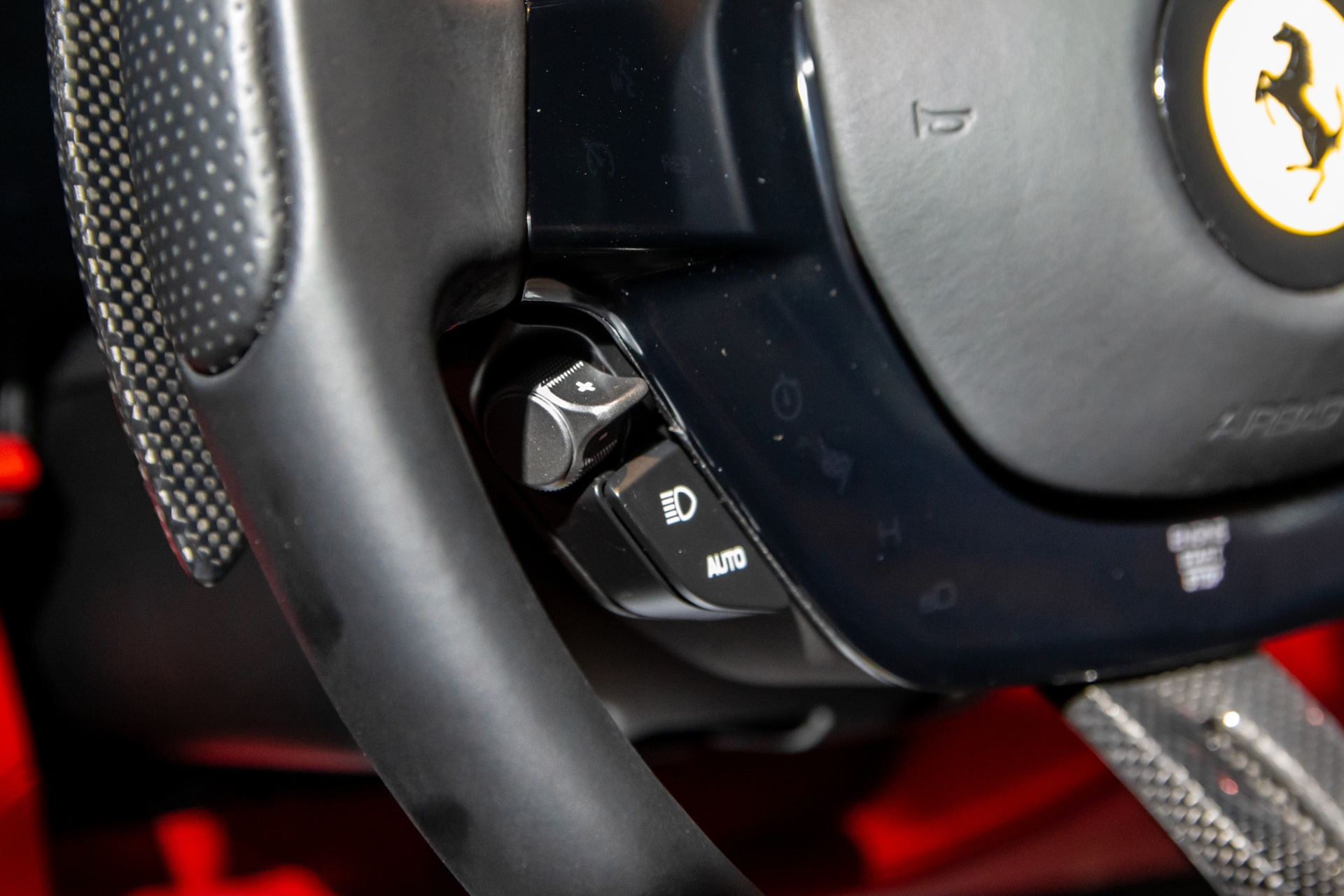 Ferrari 296 GTB anh 24