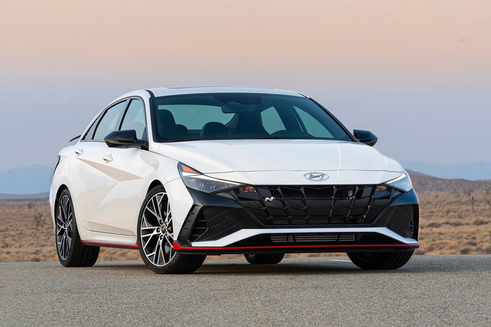 Hyundai Elantra N dinh loi hop so tai My hinh anh