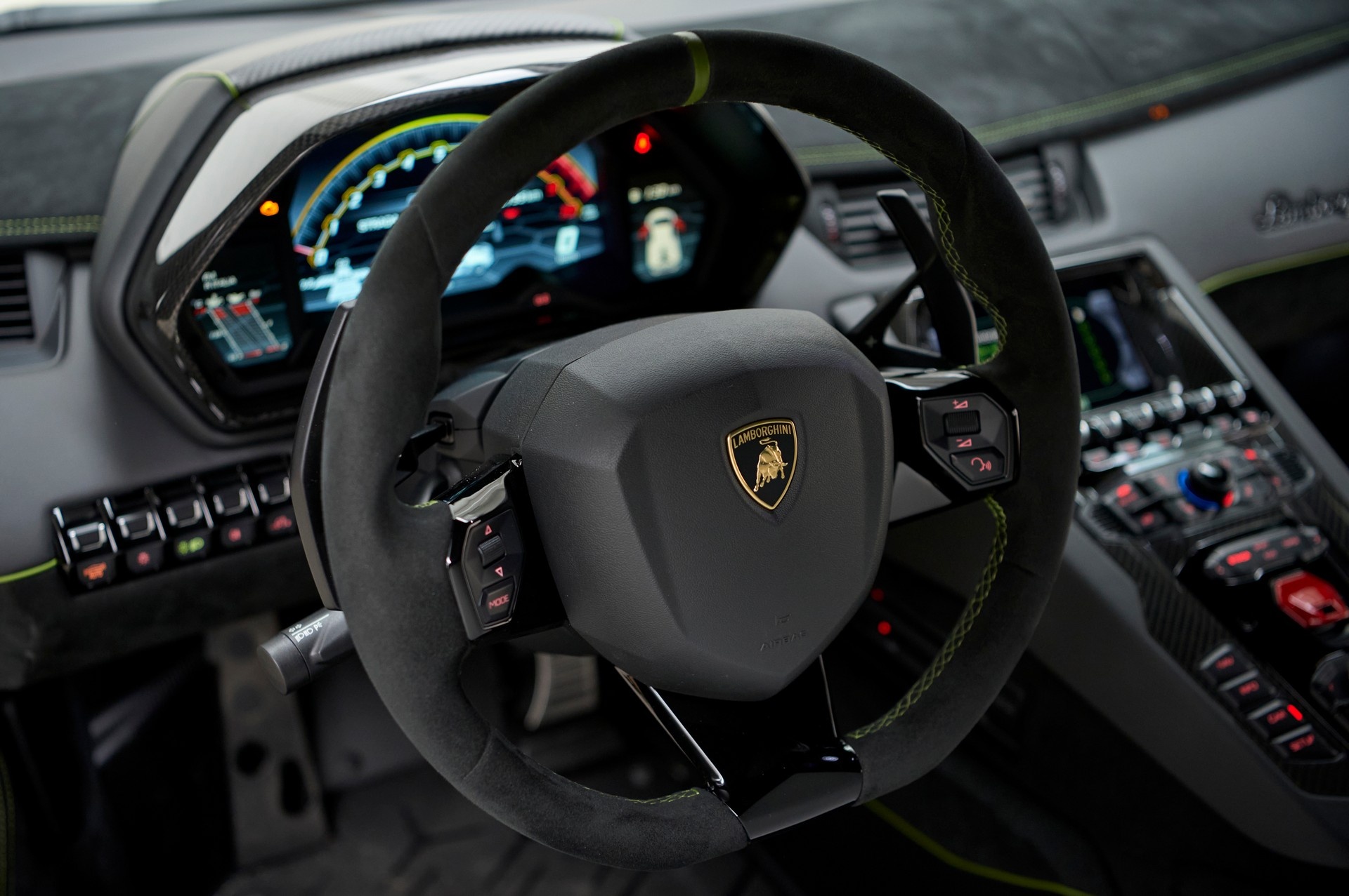 Lamborghini Aventador SVJ ảnh 4 Lamborghini Aventador SVJ anh 4