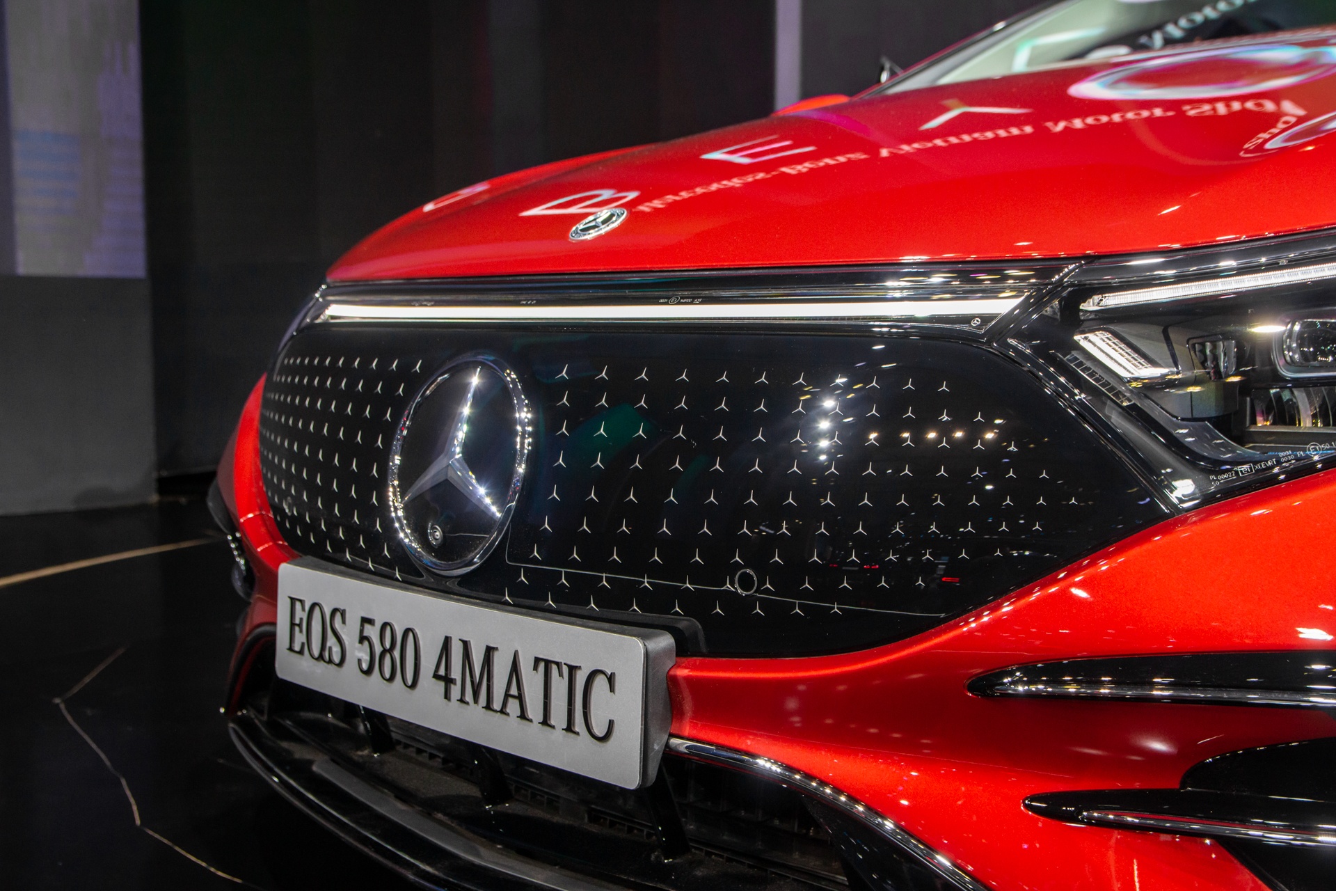 Mercedes-Benz EQS anh 3