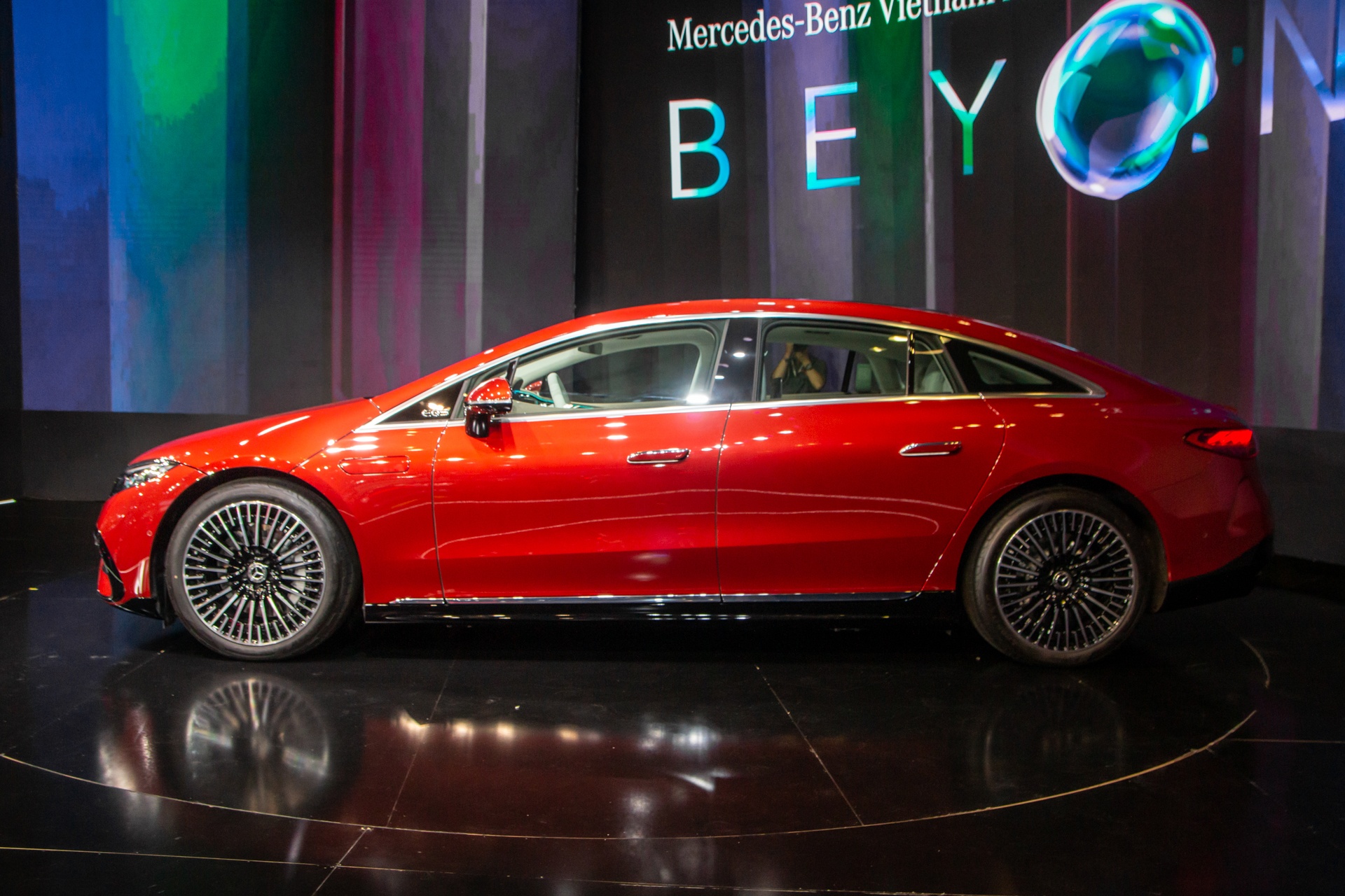 Mercedes-Benz EQS anh 4