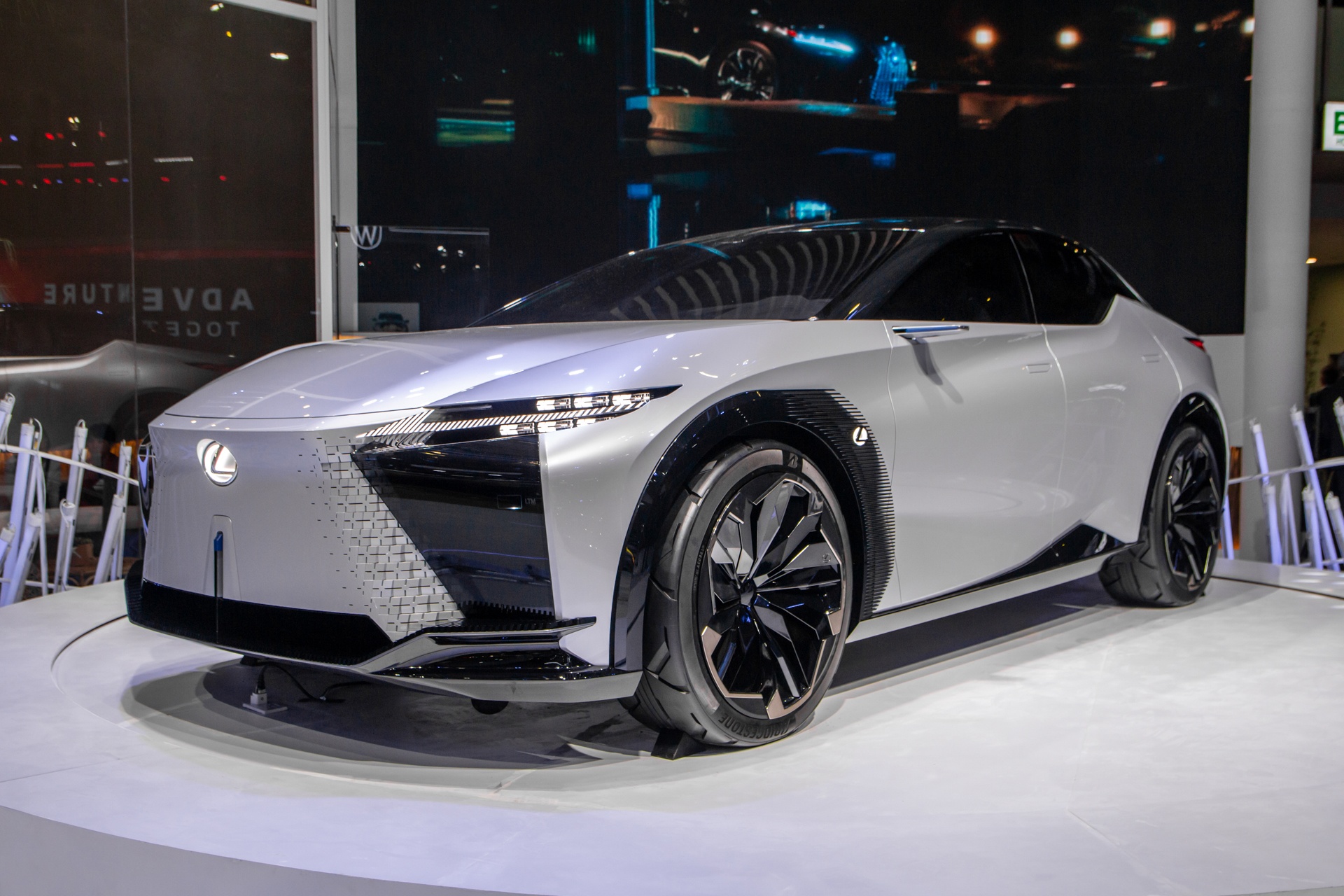 Lexus LF-Z Electrified ảnh 3 Lexus LF-Z Electrified anh 3