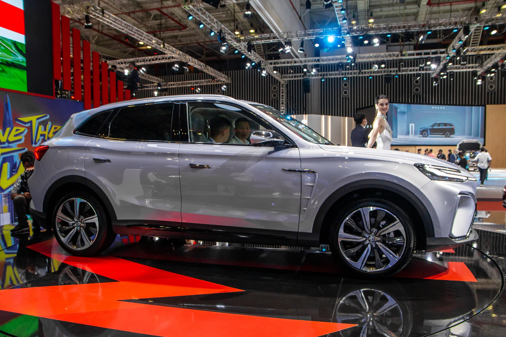 Chi tiet MG Marvel R anh 12