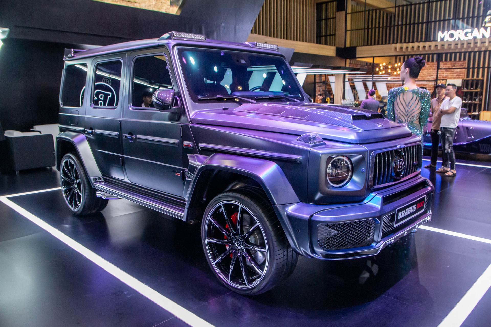 Can canh Brabus 800 - mau xe do tu Mercedes-AMG G 63 hinh anh