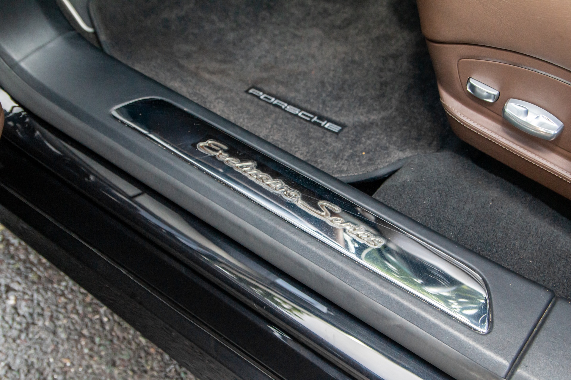 Porsche Panamera Turbo S Executive anh 8