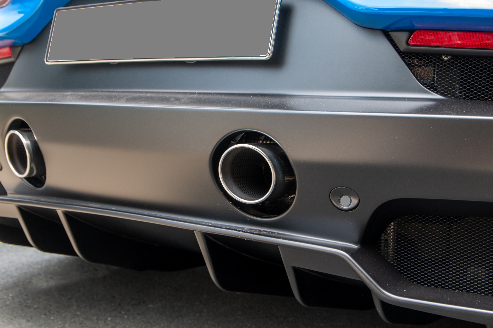 Maserati MC20 anh 12