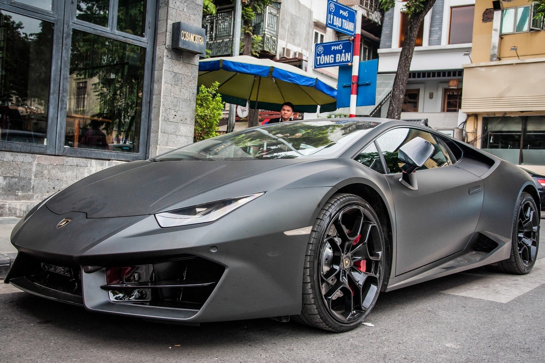 Lamborghini Huracan anh 15