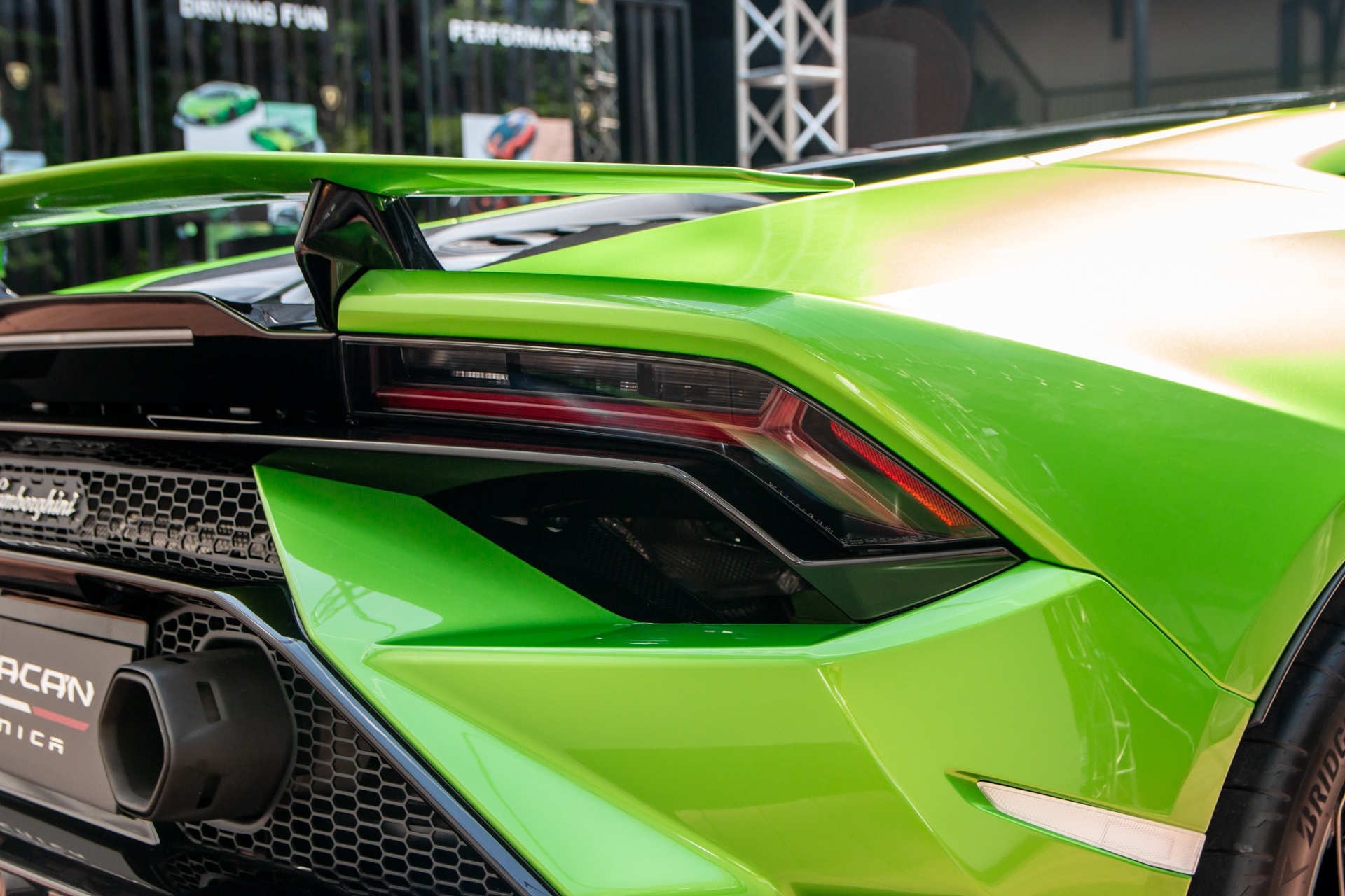 Lamborghini Huracan Tecnica anh 4