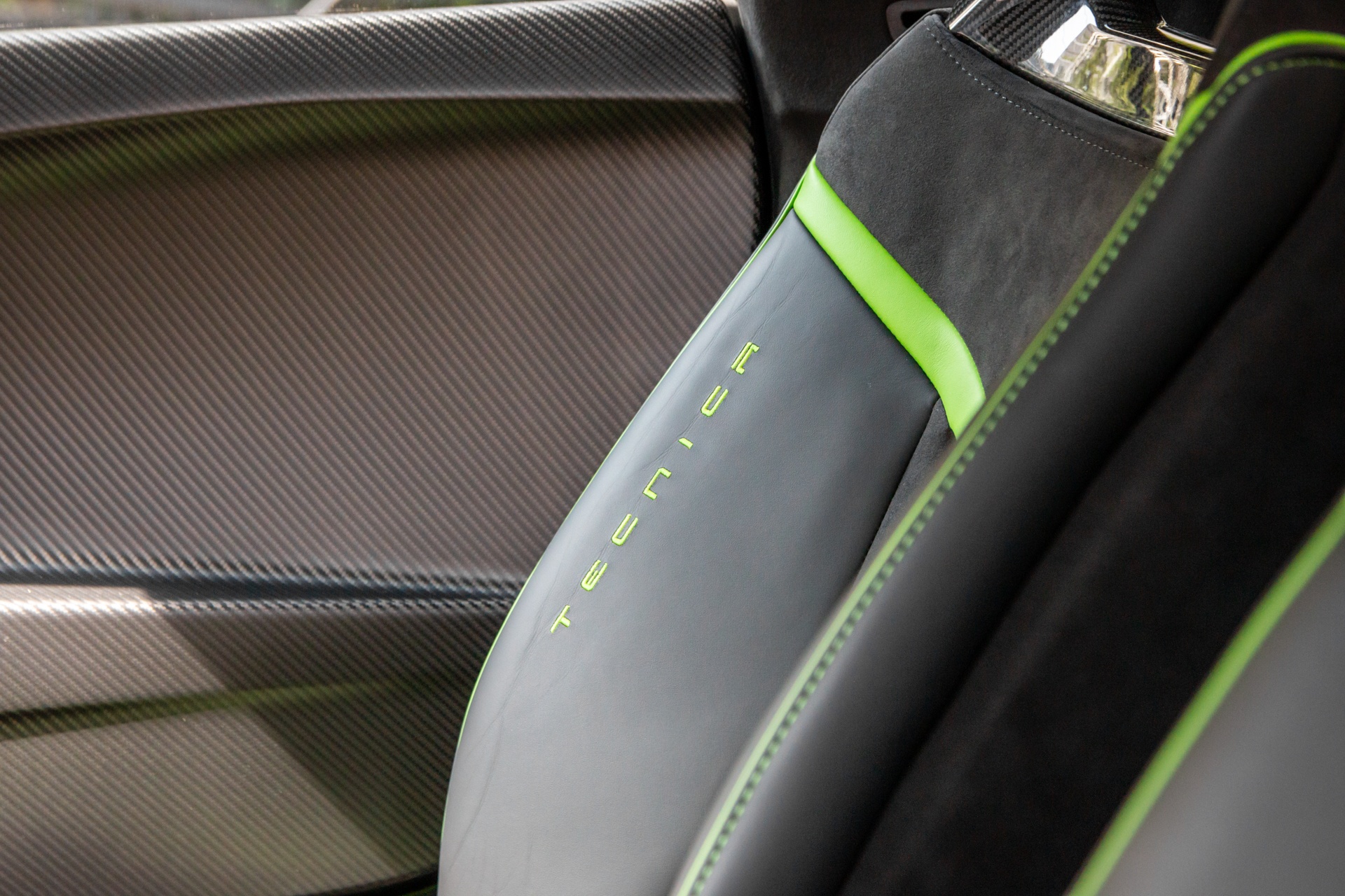 Lamborghini Huracan Tecnica anh 20