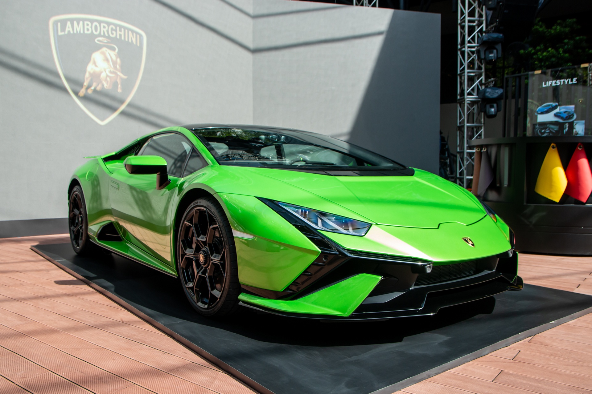 Lamborghini Huracan Tecnica ảnh 5 Lamborghini Huracan Tecnica anh 5