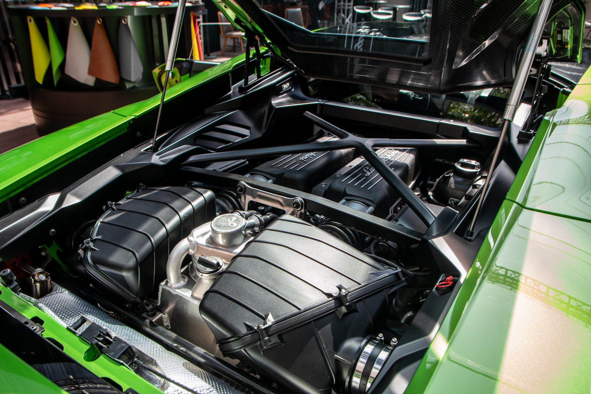 Lamborghini Huracan Tecnica ảnh 4 Lamborghini Huracan Tecnica anh 4