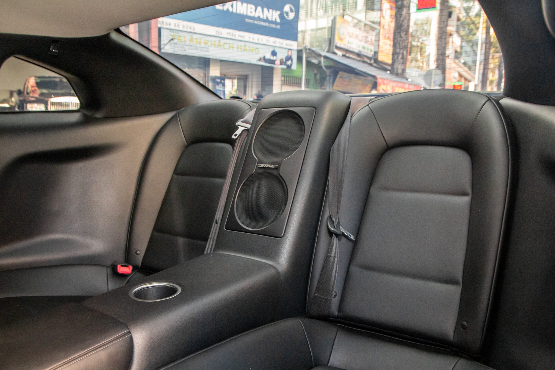 Nissan GT-R R35 anh 13