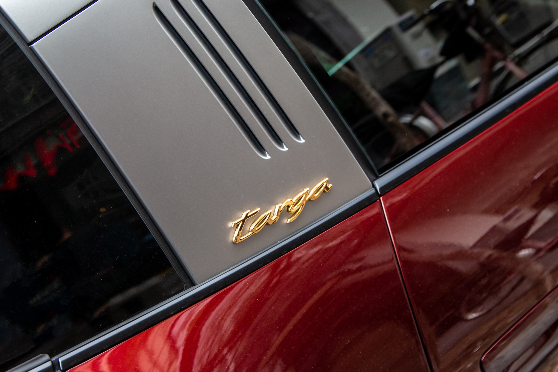 Porsche 911 Targa 4S anh 5