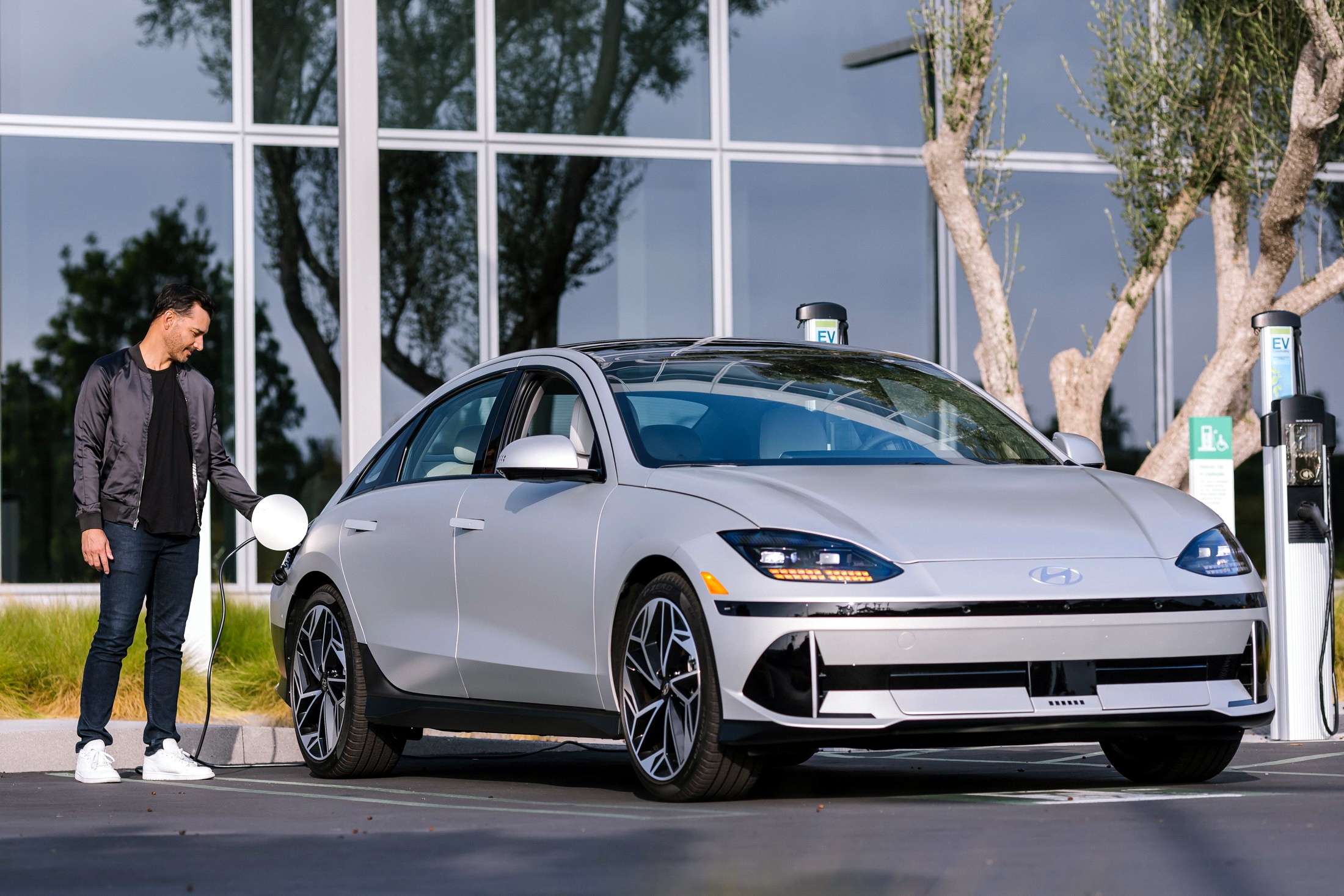 Hyundai Ioniq 6 ảnh 7 Hyundai Ioniq 6 anh 7