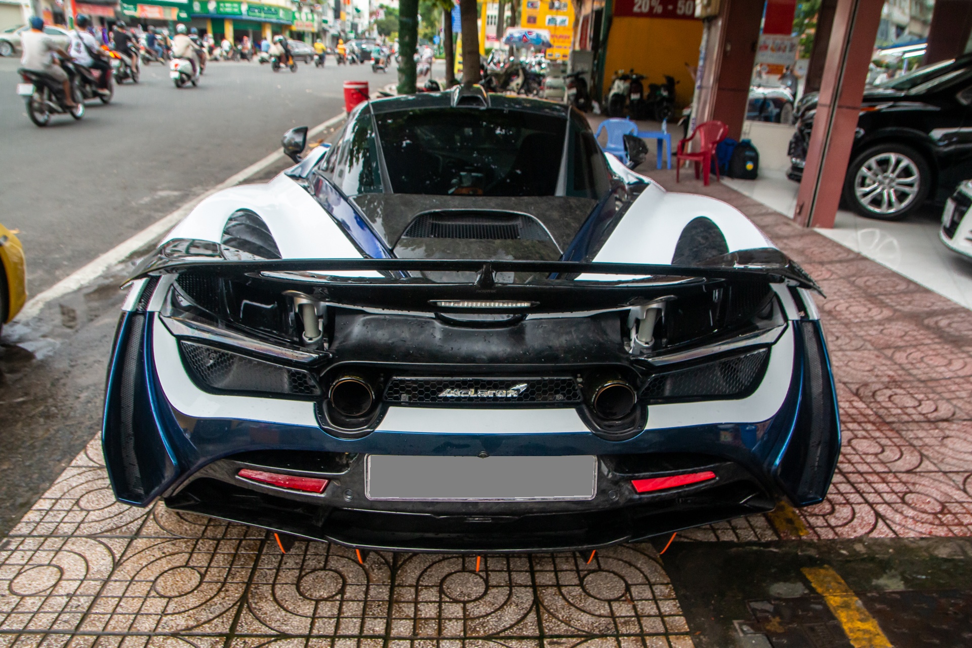McLaren 720S anh 14