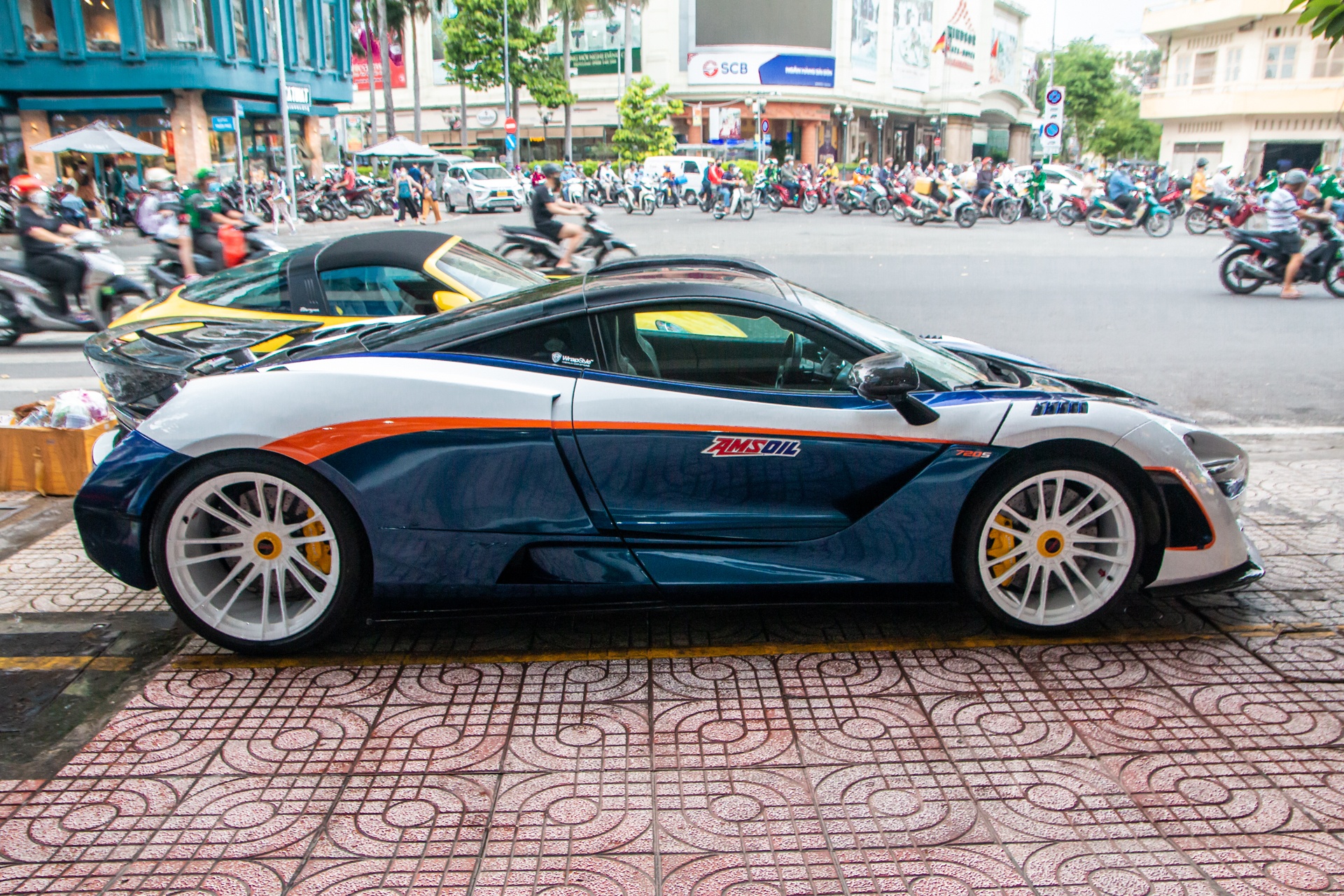 McLaren 720S anh 3