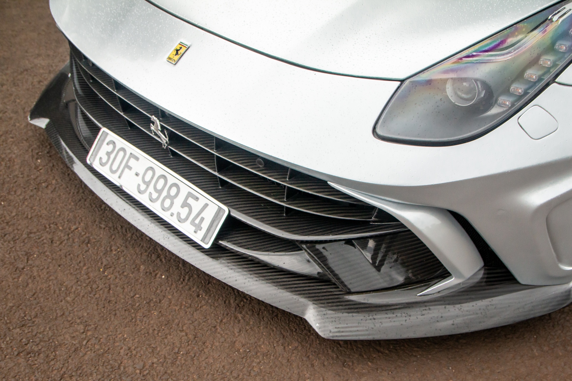 Ferrari F12 Berlinetta anh 4