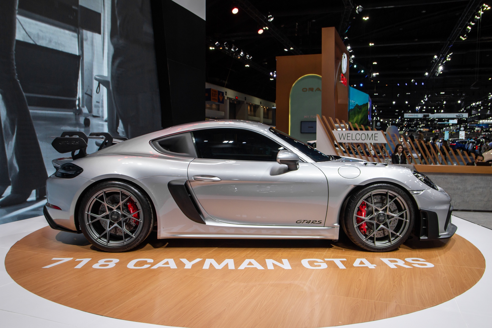 Porsche 718 Cayman GT4 RS ảnh 4 Porsche 718 Cayman GT4 RS anh 4