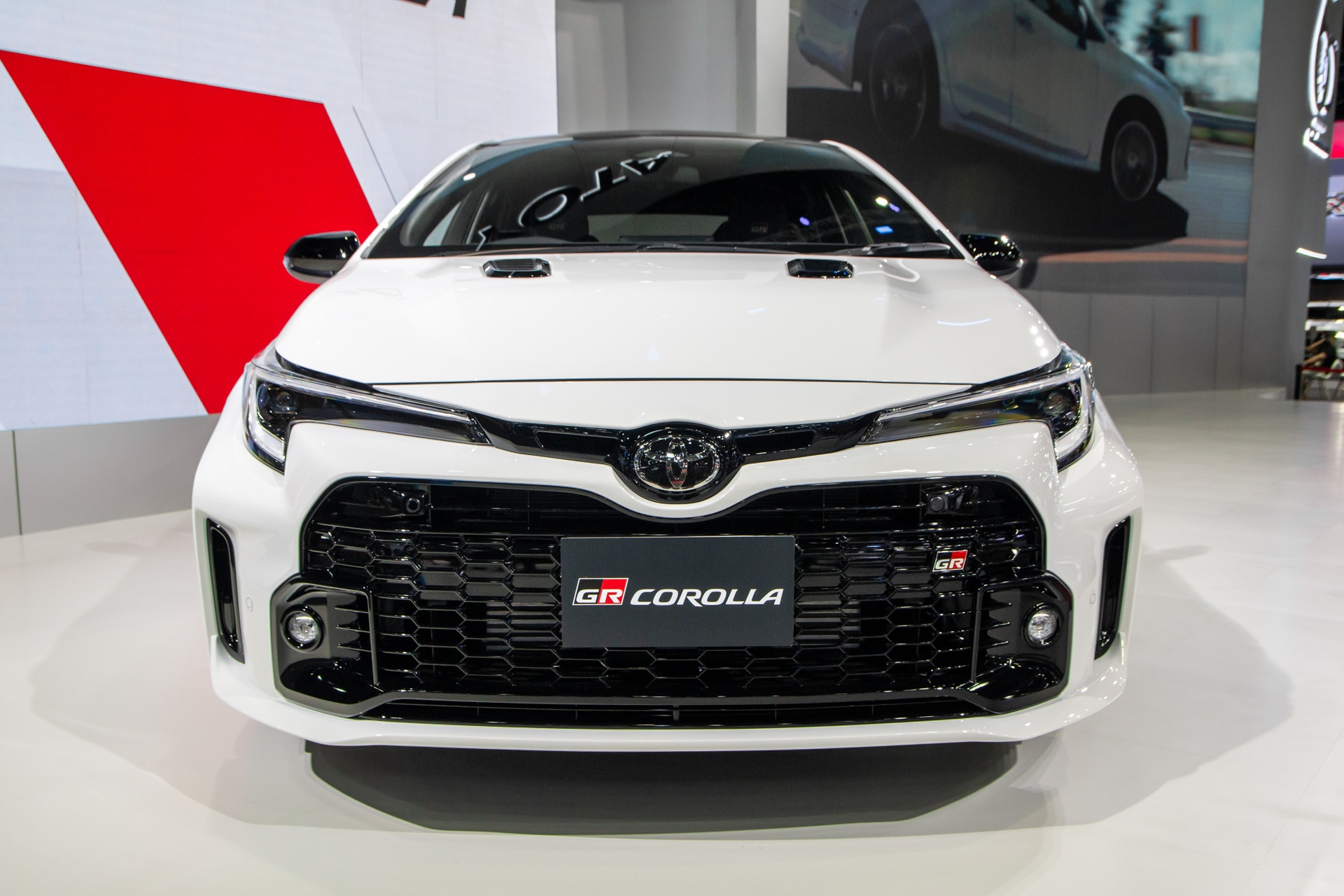 Toyota GR Corolla anh 2