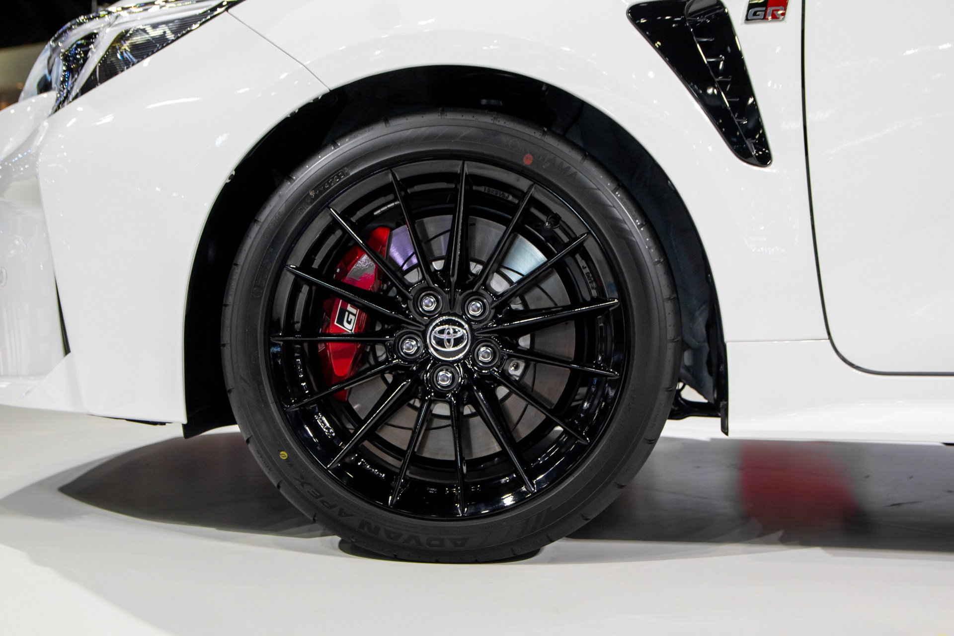 Toyota GR Corolla anh 4