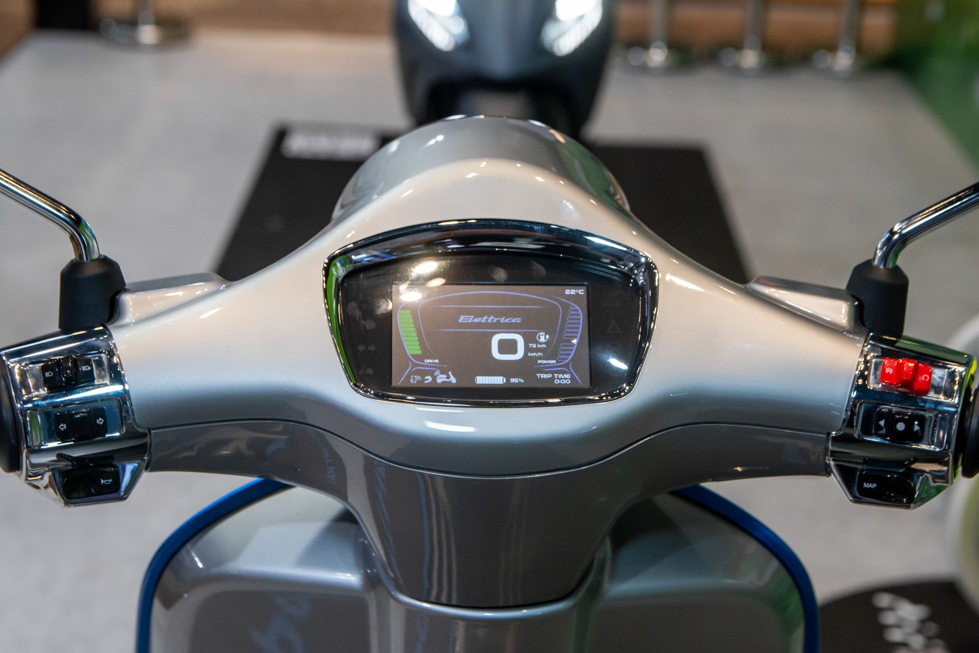 Vespa Elettrica anh 7