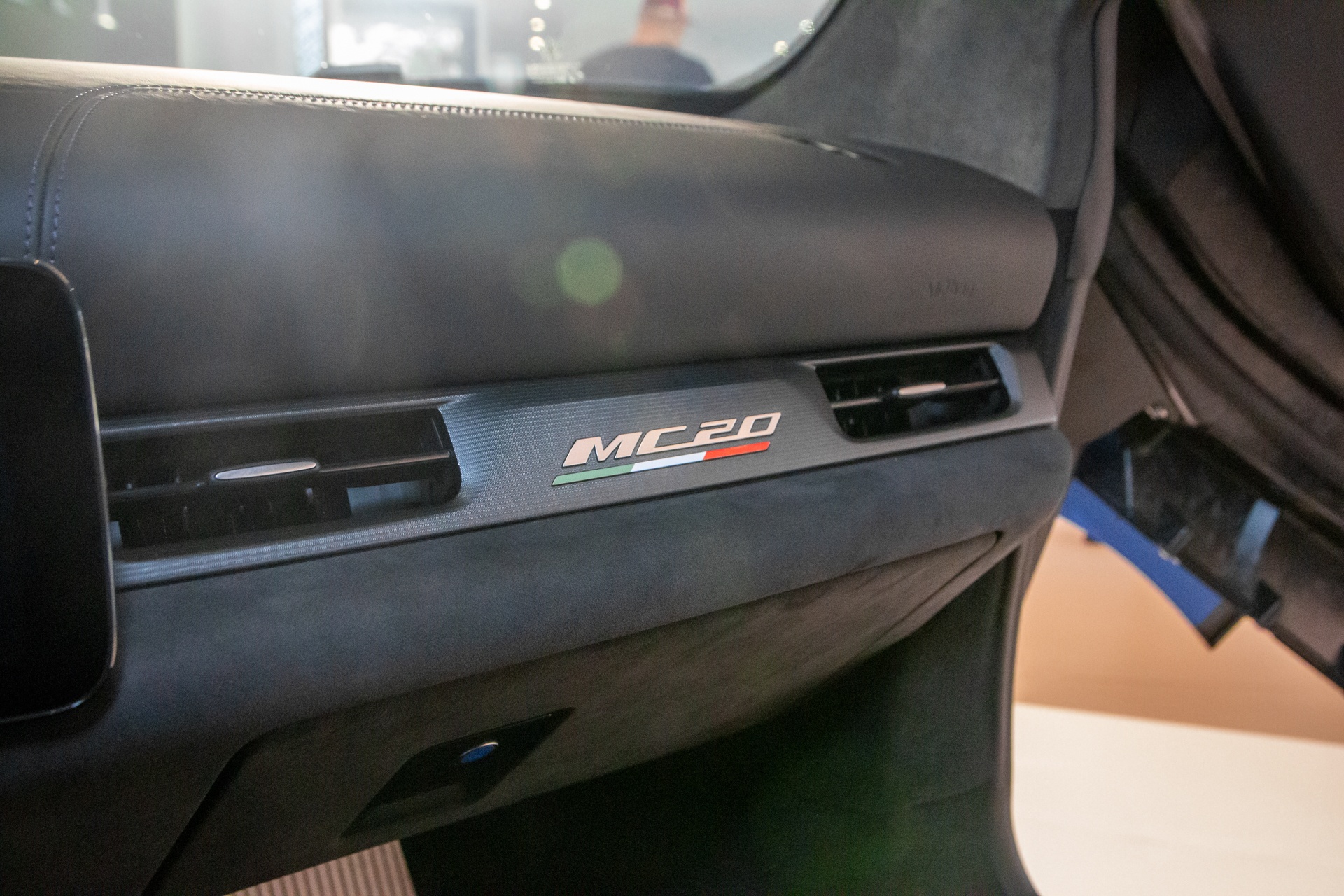 Maserati MC20 anh 14