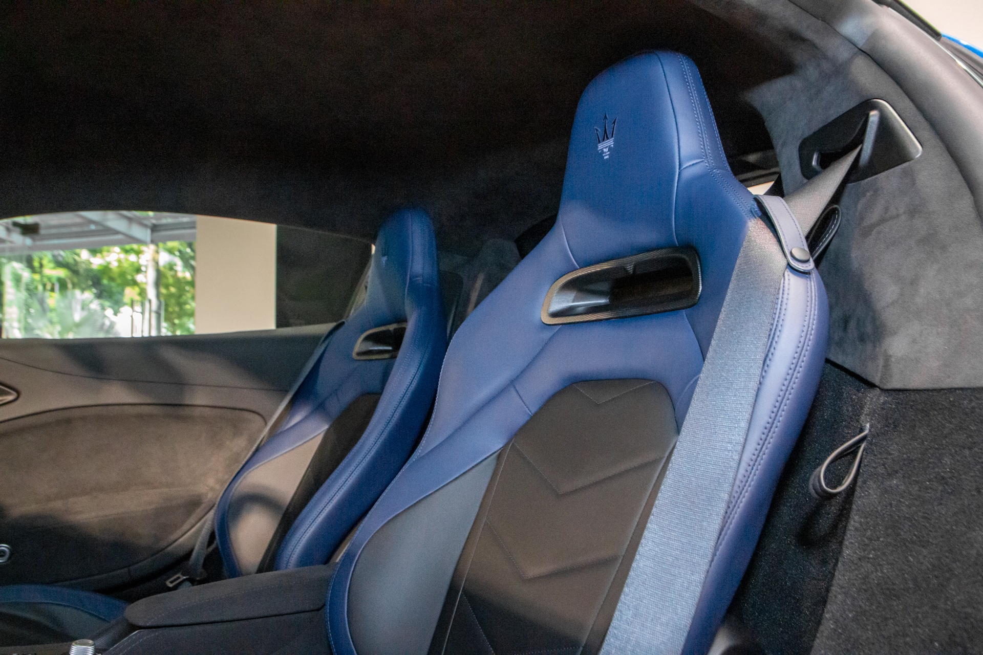 Maserati MC20 anh 12